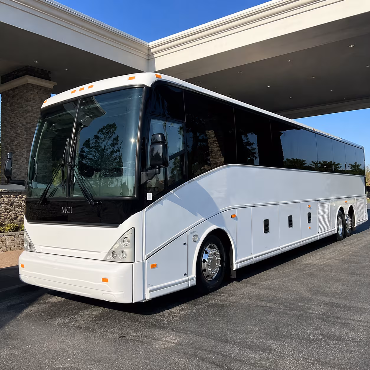 concordnccharterbusservices com helps you arrange group arrivals at clt without the chaos